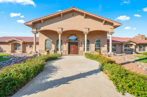 $1,250,000
Coming soon 
63 Desert Hills Dr, Alamogordo, NM 88310

Anyone that has lived in Alamogordo has driven by this house on the way to the Golf Course and has wanted to see inside. Now is your chance. We go live on October 17, 2024. 
https://movetolc.com/d8rbkcei 