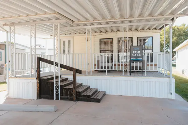 1160 E Telegraph St, Washington, UT 84780-1869