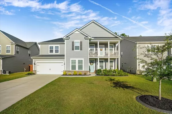 Bering Ln, Summerville, SC 29486