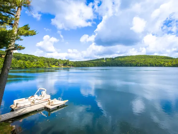 20 Chemin du Lac Seigneurial, Saint-bruno-de-montarville, J3V 2B5, CA