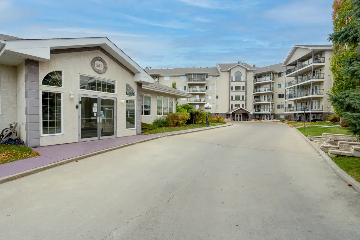 237 Youville Drive E #507, Edmonton, AB