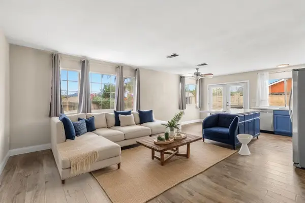 2331 Lee Ave, Escondido, CA 92027-1728