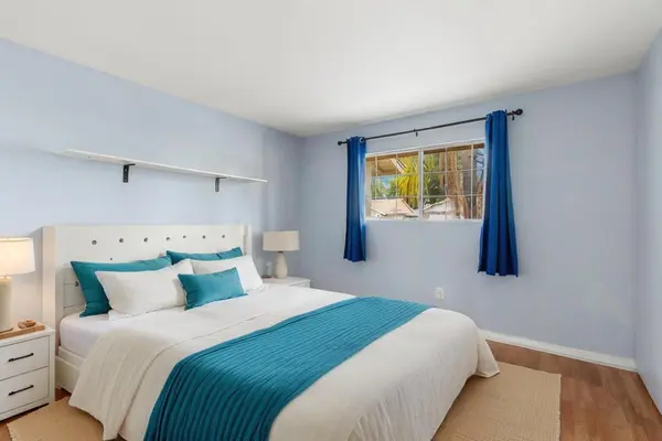 2331 Lee Ave, Escondido, CA 92027-1728