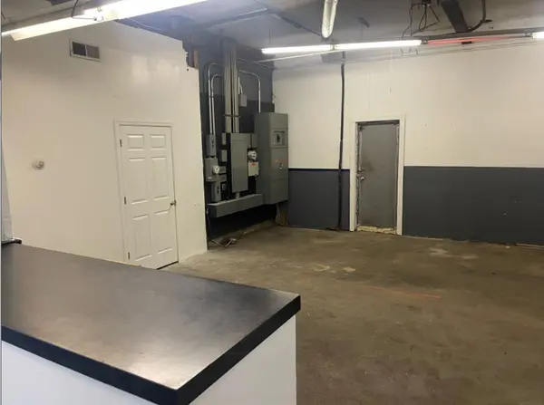 204 Old Post Road, Fairfield, CT 06890