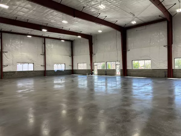 Brookfield, CT 06804,984 Federal Road