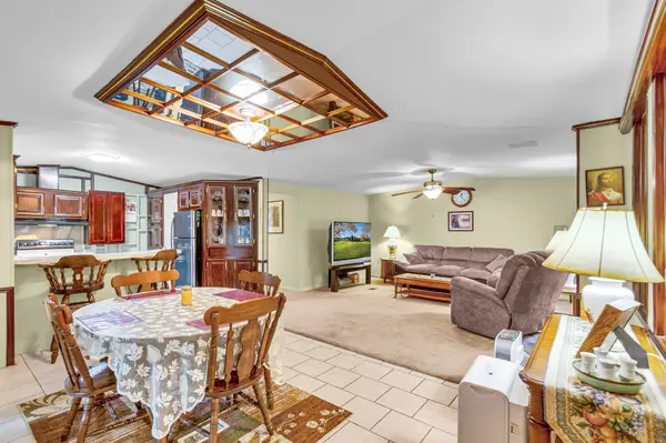 2 Sarah Ln, Fort Walton Beach, FL 32547-1431