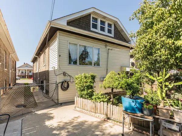 1815 S Central Ave, Cicero, IL 60804-1845