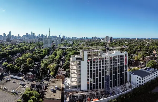 328 Dupont St, Toronto, ON M5R