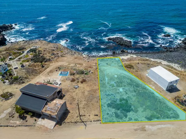 Ensenada, Baja 22765,Ursulo Galvan