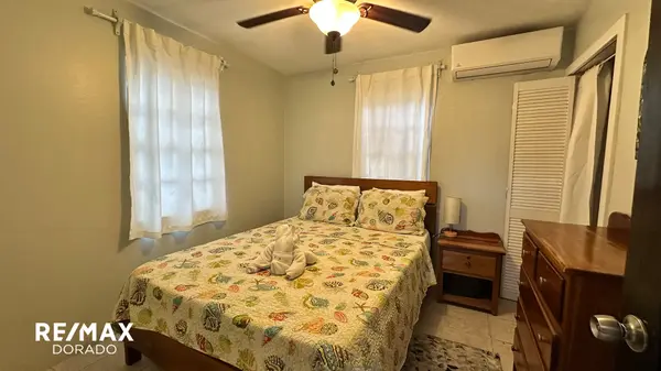 Turnkey Rental Property, Sea Grape Dr, Pedro Town