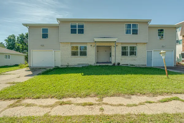 105 W Interstate Ave, Bismarck, ND 58503-1451
