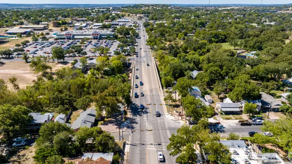 Fredericksburg, TX 78624-4126,301 S Adams St