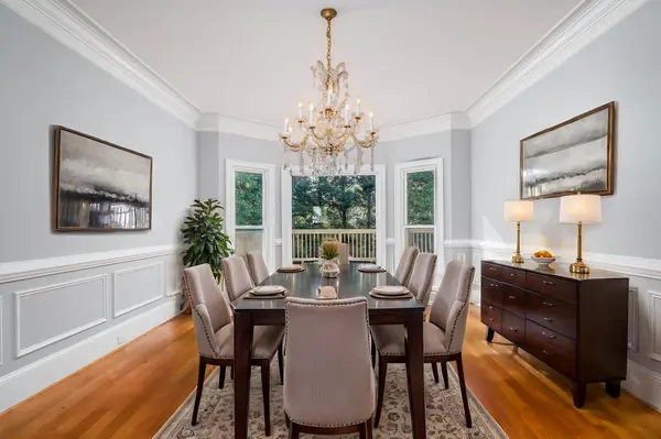402 W Country Dr, Duluth, GA 30097-5907