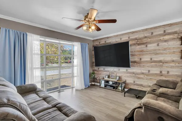 21 Mahoney Rd, Pennsville, NJ 08070-2315