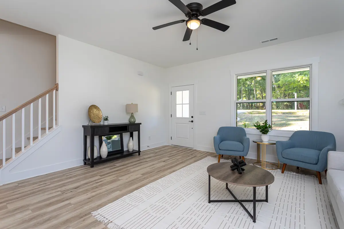 717 Moores Pond Rd, Youngsville, NC 27596-8102