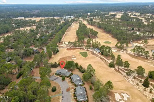 925 Morganton Rd, Pinehurst, NC 28374-9033