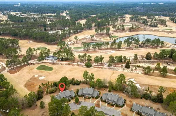 925 Morganton Rd, Pinehurst, NC 28374-9033