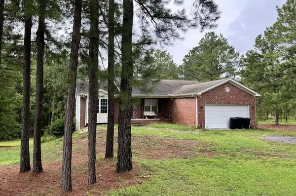 107 Lewis Ln, Pinebluff, NC 28373-8339