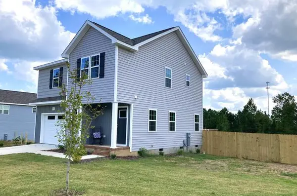 912 Allstar Ave, Cameron, NC 28326-0138