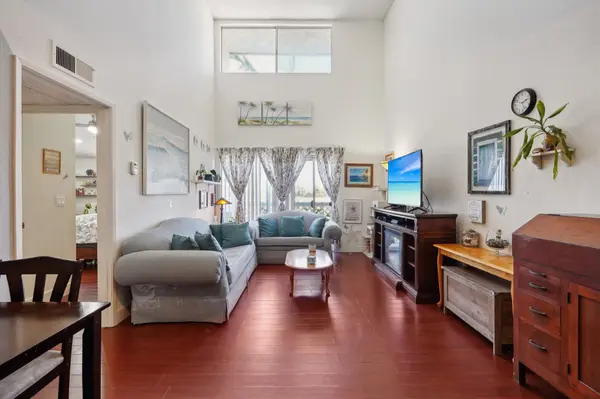 3565 Linden Ave #327, Long Beach, CA 90807-4526