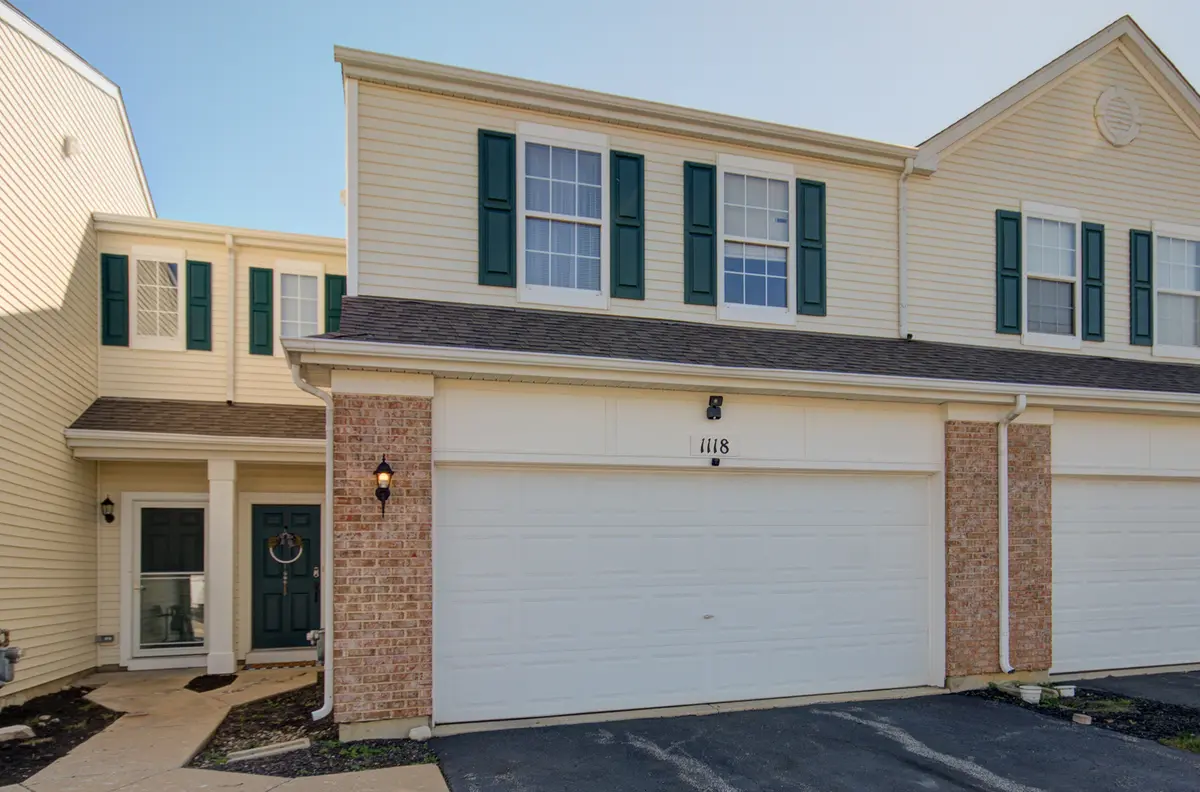 1118 Heron Cir, Joliet, IL 60431-8855