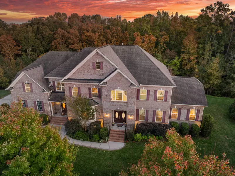 816 Pine Valley Ct, Weddington, NC 28104-7414