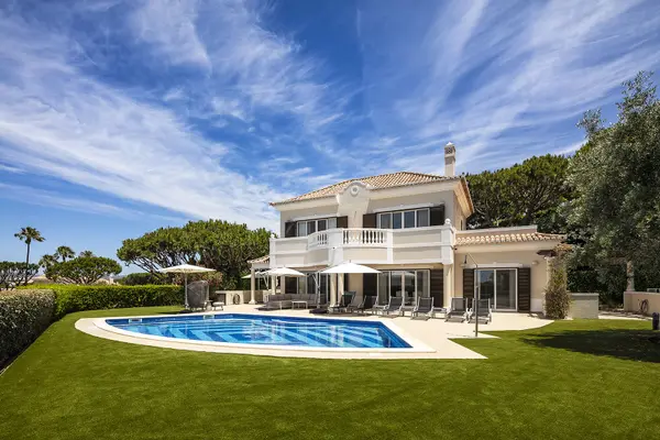 Impressive Traditional Villa in Quinta do Lago #QPSAV, Algarve,