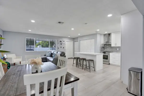 7953 Madeira St, Miramar, FL 33023-4521