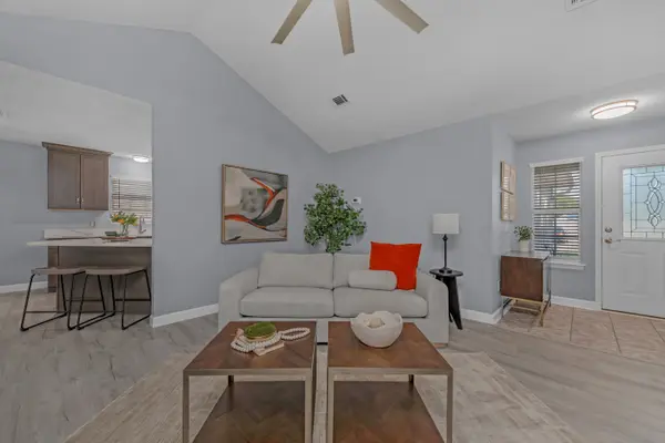 1842 Brick Cir, Fort Walton Beach, FL 32547-4947