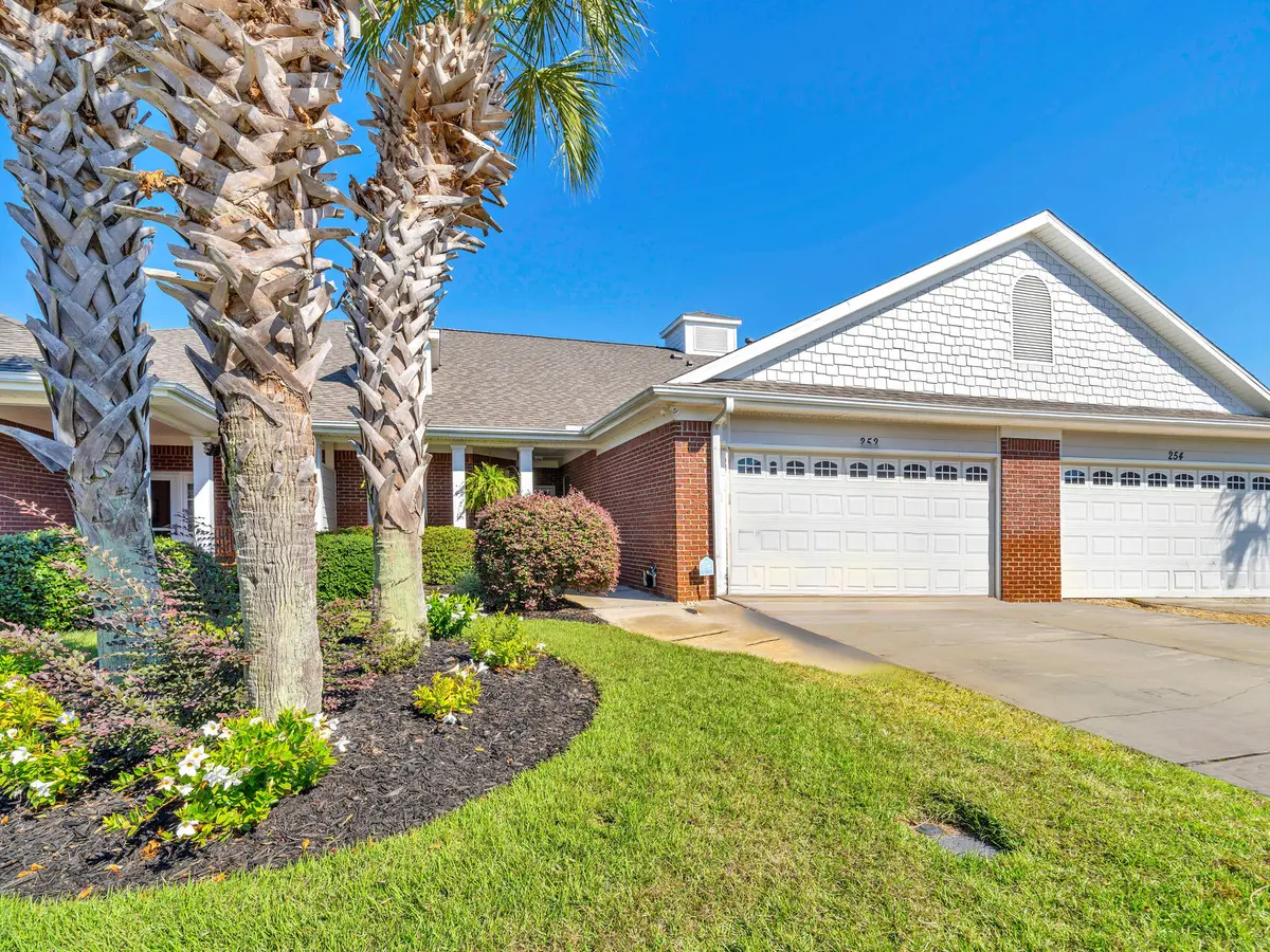 252 Diamond Cv, Destin, FL 32541-5125