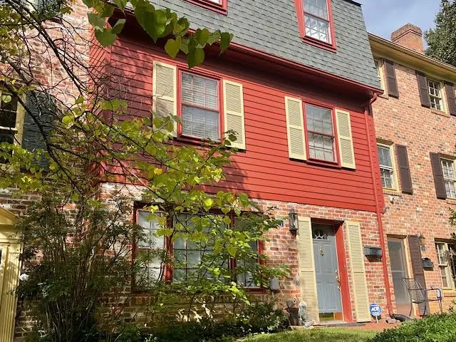 122 Georgetown Grn, Charlottesville, VA 22901-2125