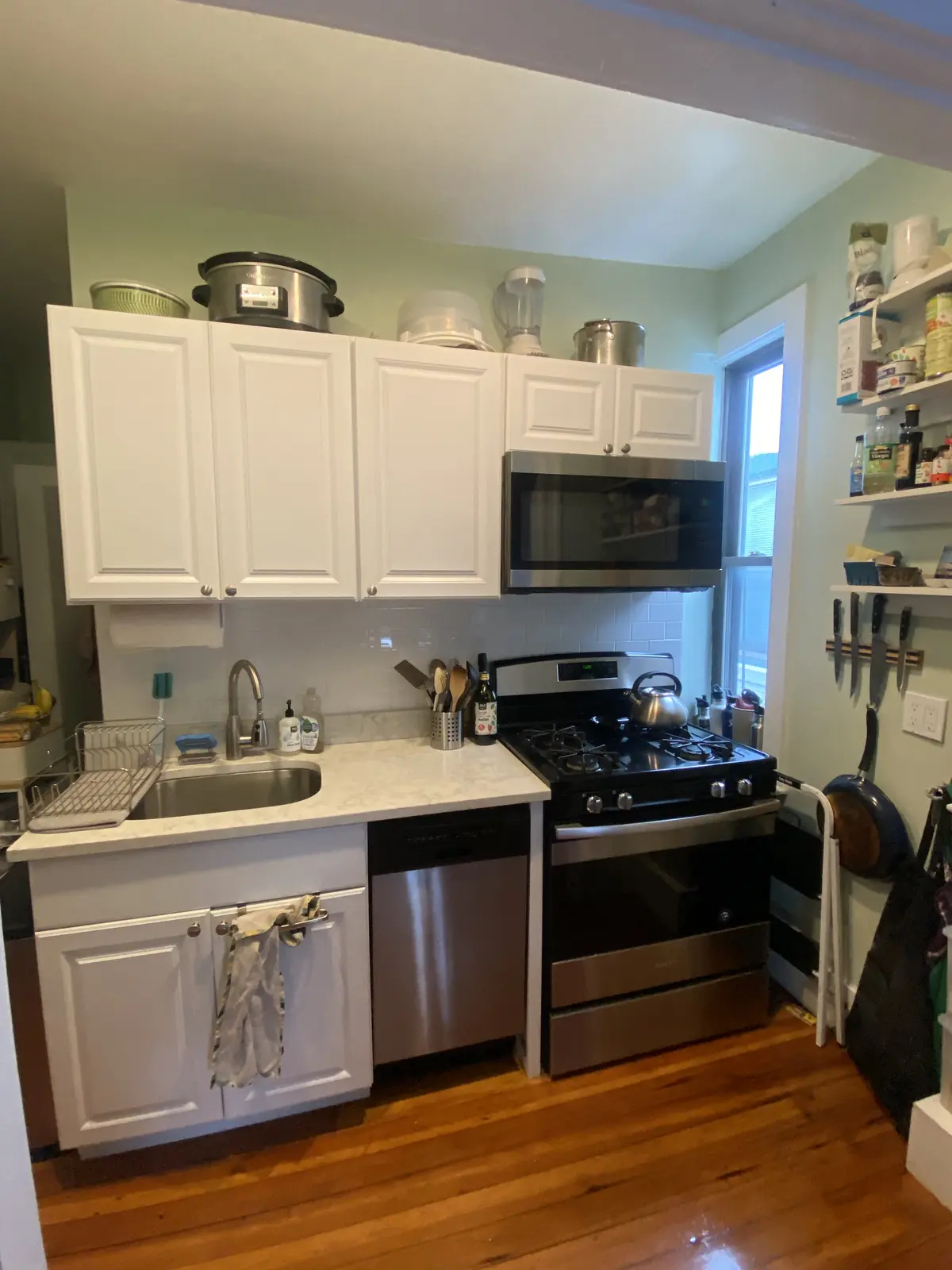 17 Seaverns Ave #3F, Jamaica Plain, MA 02130-2874
