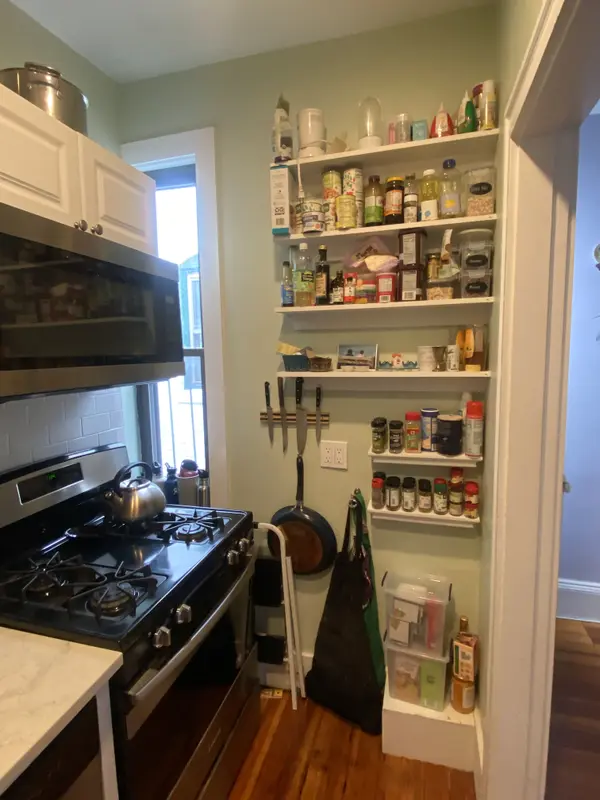 17 Seaverns Ave #3F, Jamaica Plain, MA 02130-2874