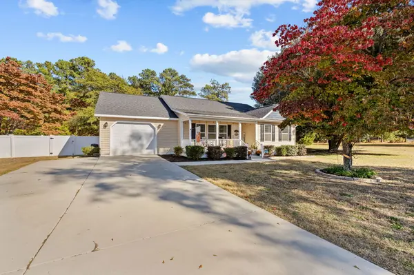 104 Arlee Dr, Hamlet, NC 28345-0010