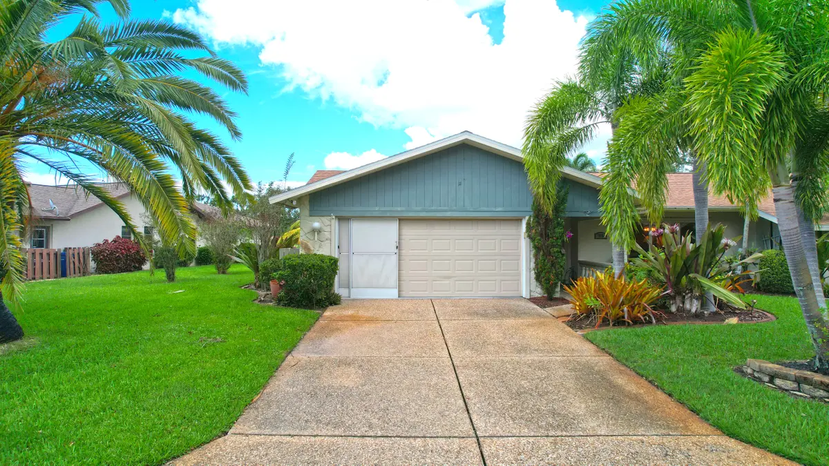N Doral Ln, Venice, FL 34293