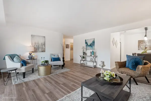 4500 Beau Monde Dr #Unit 110, Lisle, IL 60532-1517
