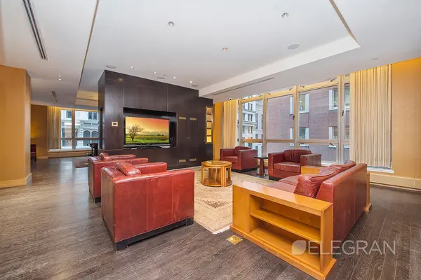 2  Gold St #806, New York, NY 10038-0122