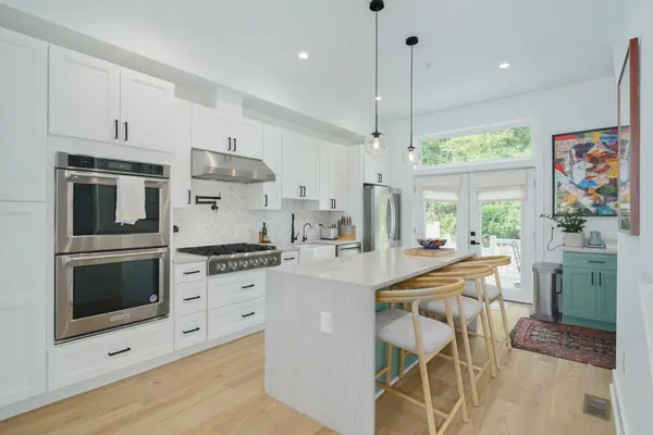 236 Fountain St, Philadelphia, PA 19128-4508