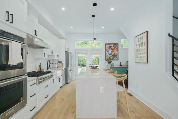 236 Fountain St, Philadelphia, PA 19128-4508