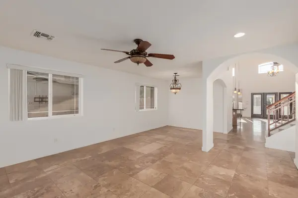944 S Grand, Mesa, AZ 85210-8612