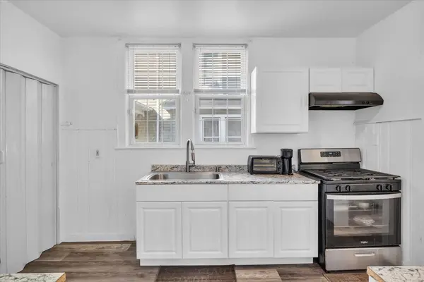 360 Morris St, Woodbury, NJ 08096-2631