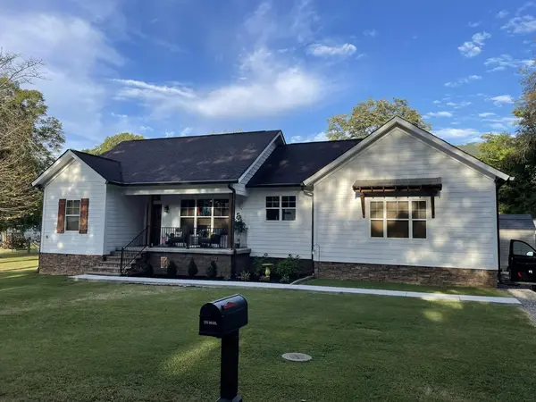 624 Magnolia Ave, Jasper, TN 37347-3249