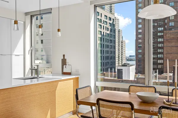 435 E 86th St #3G, New York, NY 10028-6427