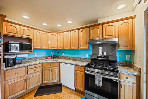 7425 Holabird Ave, Dundalk, MD 21222-1828