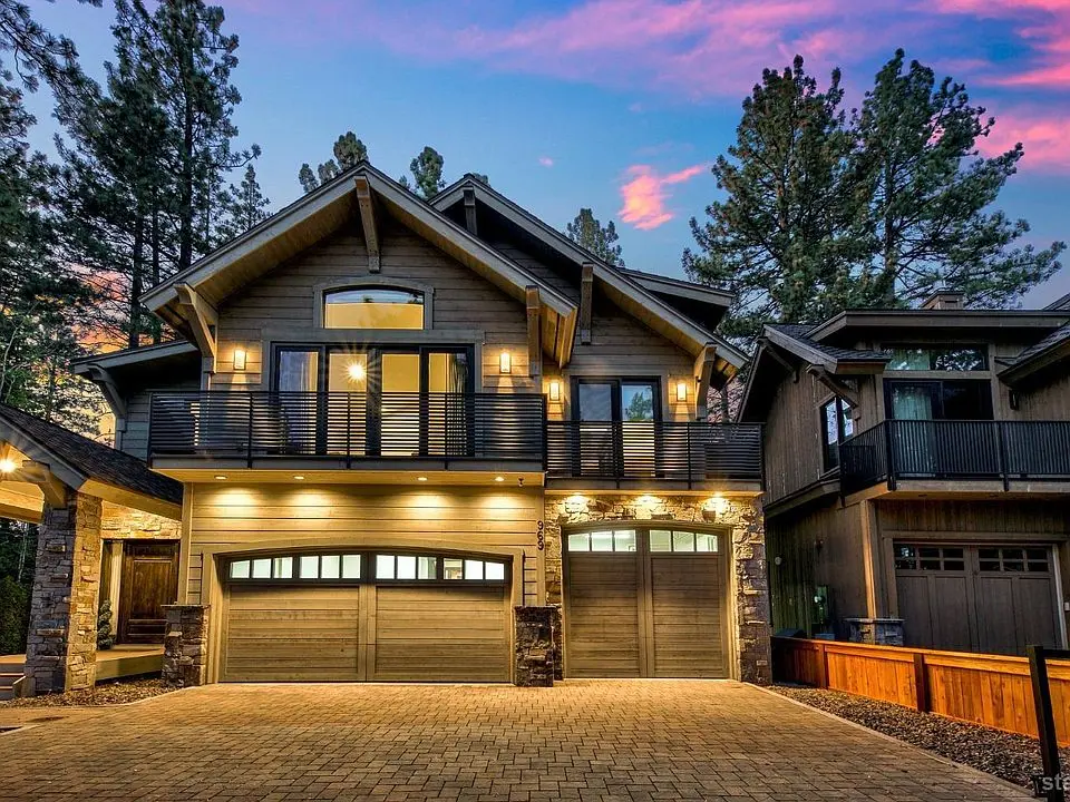 969 Lakeview Avenue, South Lake Tahoe, CA 96150