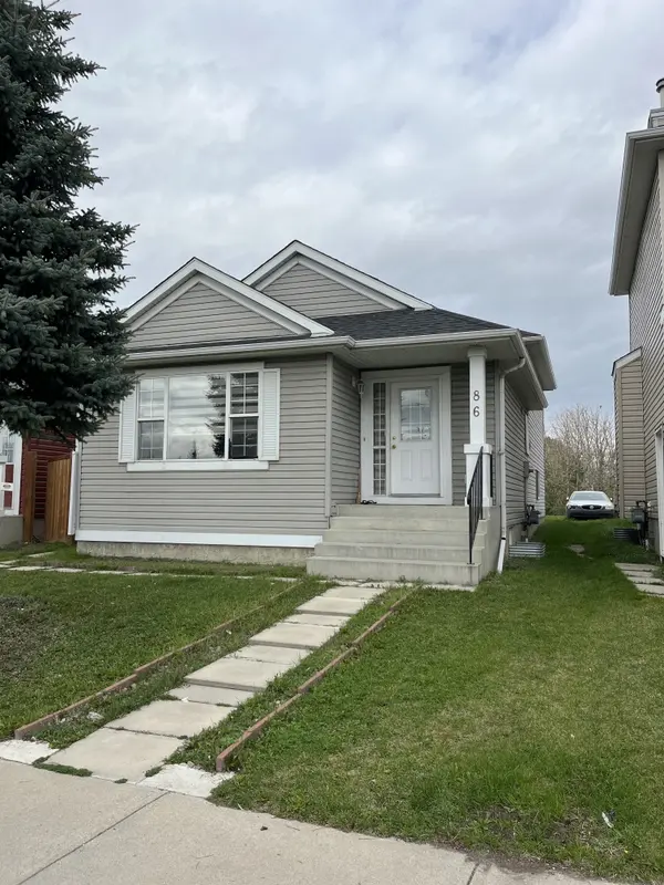86 Taradale Dr NE, Calgary, AB T3J 4W7