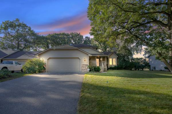 2131 Edinbrook Ter N, Minneapolis, MN 55443-3718