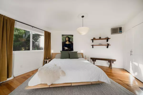 111 W Baxter St, Vallejo, CA 94590-3731