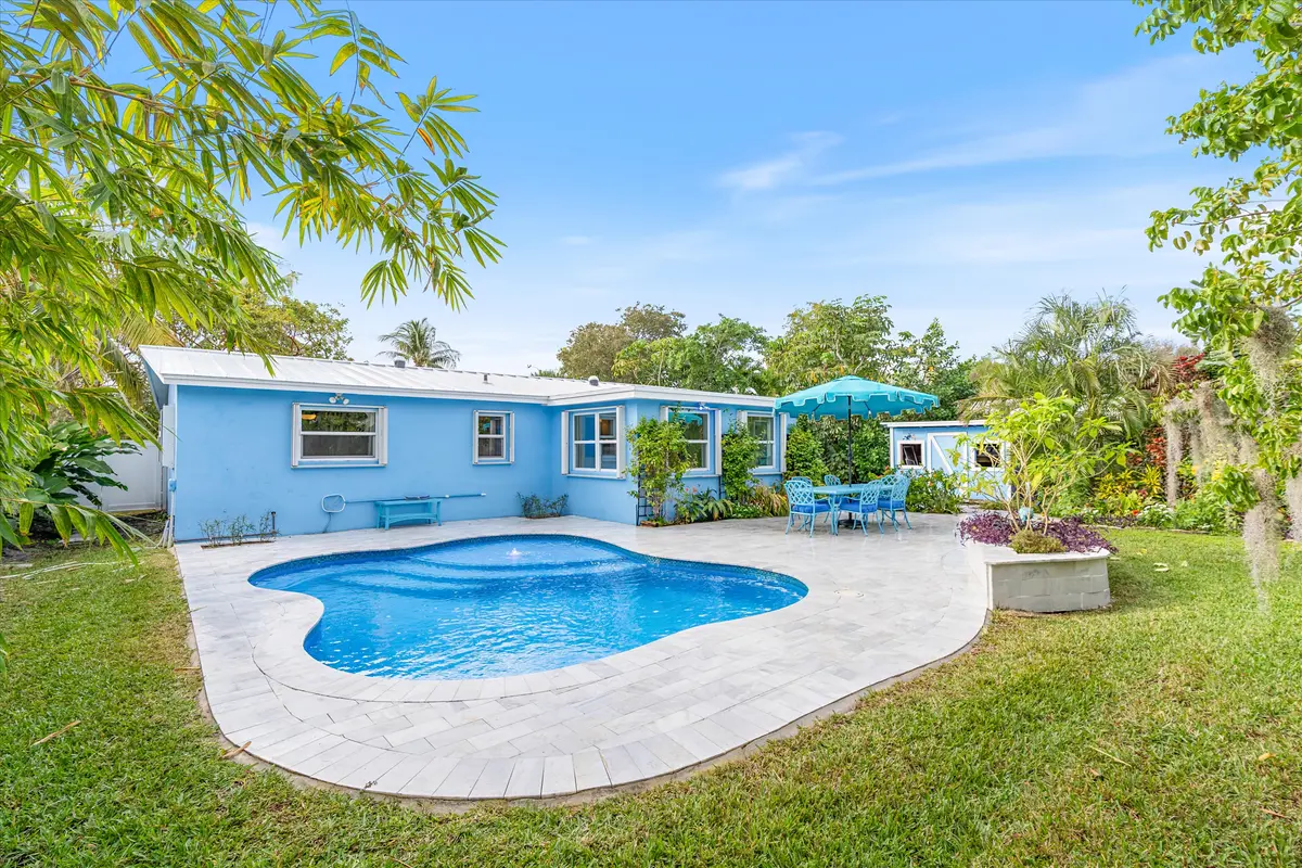 239 NE 17th St, Delray Beach, FL 33444