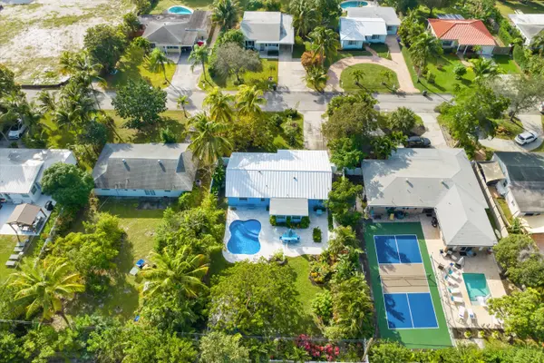 239 NE 17th St, Delray Beach, FL 33444